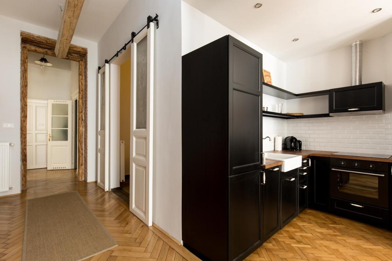 בודפשט King Rustik & Central Apartment מראה חיצוני תמונה